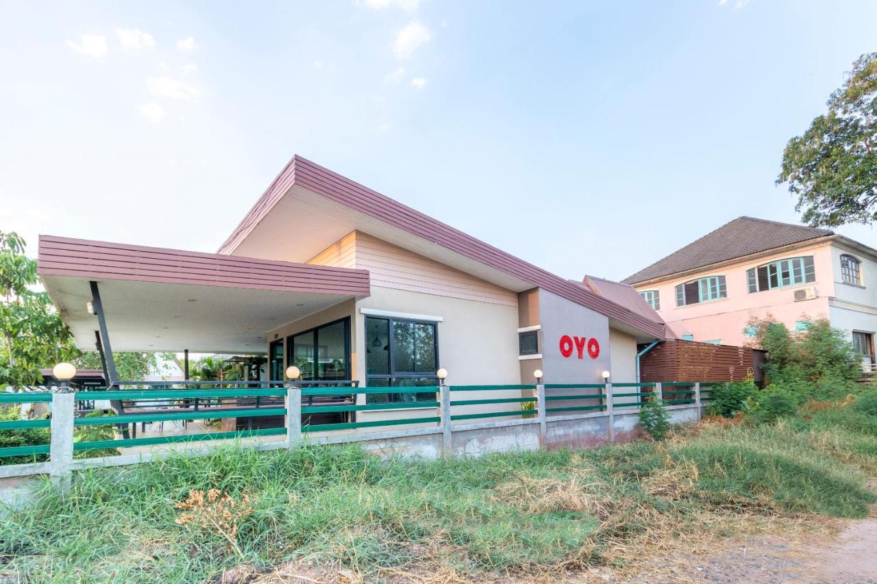OYO 798 Reurn Mareena Resort Nakhonratchasima Buitenkant foto